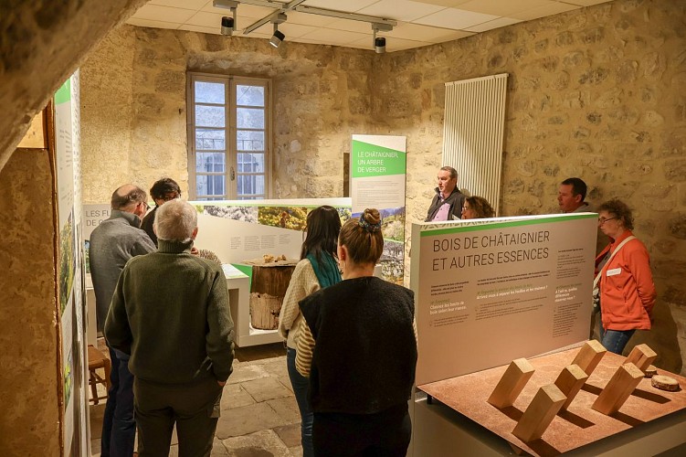 Visite commentée pour les groupes à Castanea