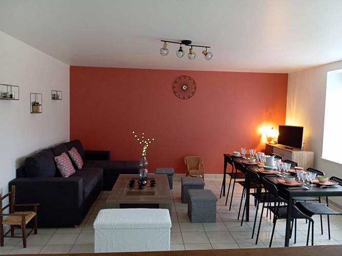 Gîte les Hirondelles à Lénault - séjour