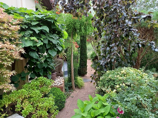 Jardin des Coteaux de St Michel