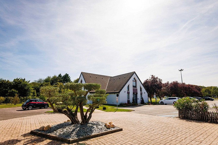 Hôtel Mont Vernon Exterieur Vue Olivier Parking