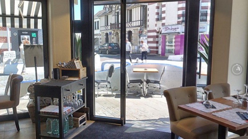 Entrée sur terrasse Ext