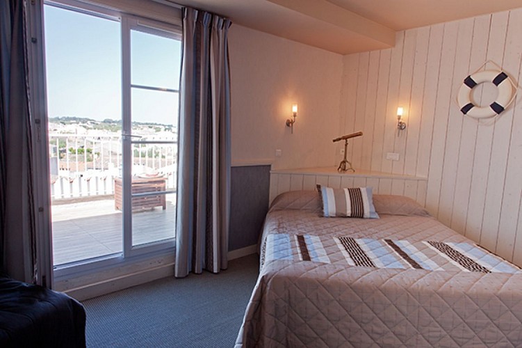 Hôtel Les Voyageurs