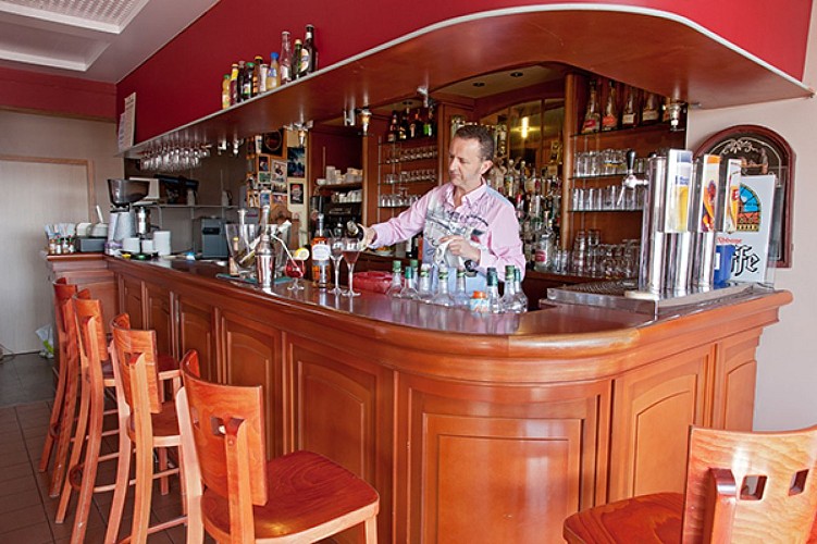 Hôtel Les Voyageurs