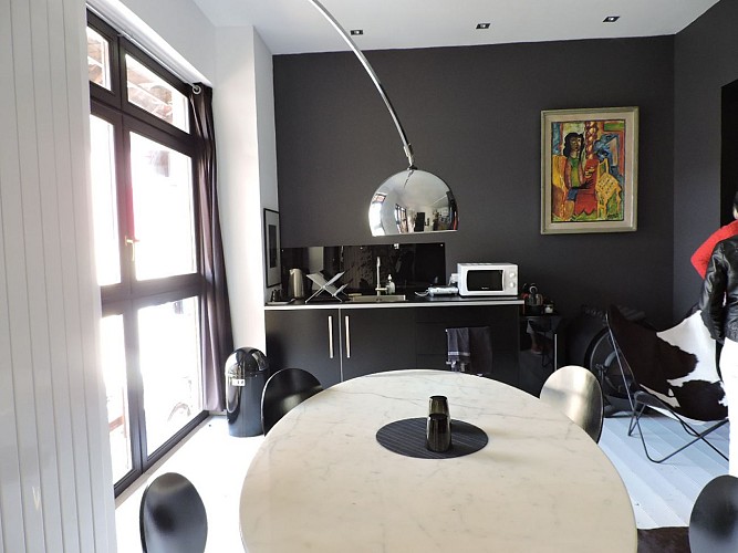 Coin repas du loft chez un soir d'été - Ernolsheim-Bruche