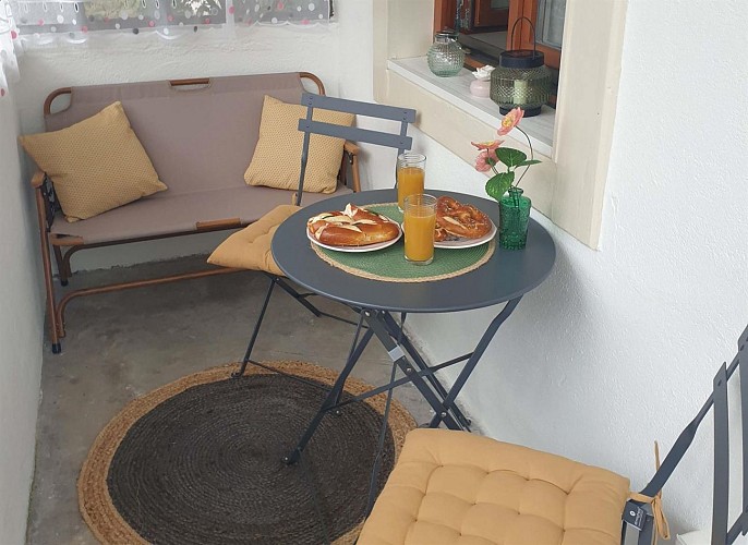 Véranda du meublé côté château à Mutzig