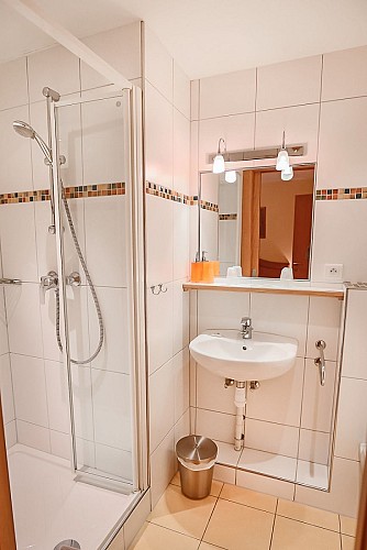 Gîte des 5 sens - salle de bains chambre Riesling