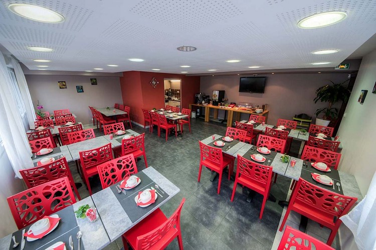 Salle des petit-déjeuners de la Résidence Zenitude Les Portes d'Alsace à Mutzig