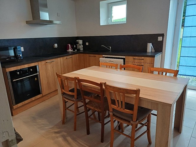 Gite Chez numéro 2 cuisine à Aurseulles (17)