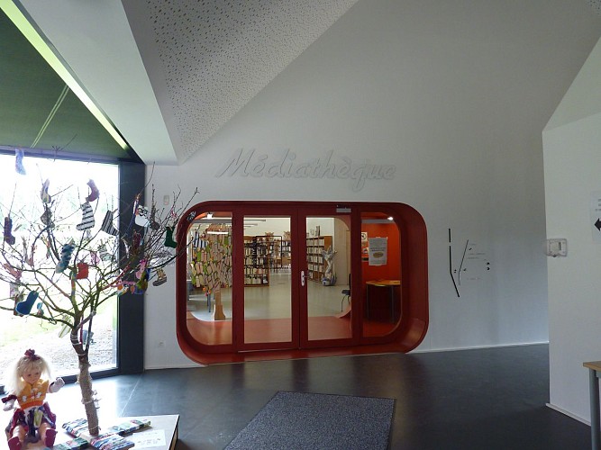 gournay-mediatheque