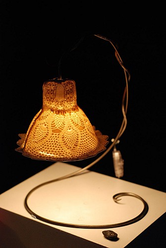 Lampe porcelaine et métal