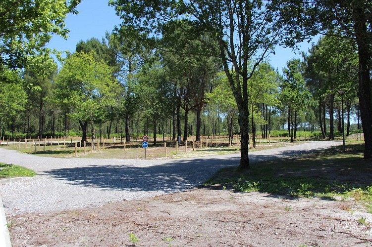 CASTETS-Aire-de-Camping-cars-Ext4