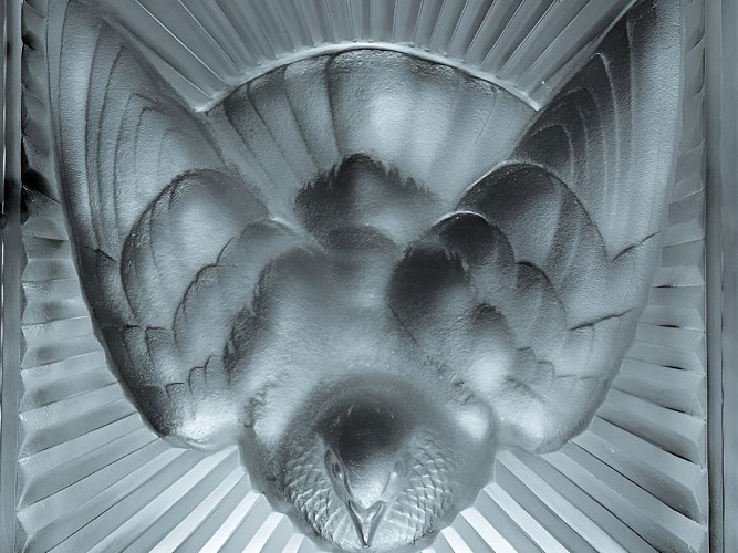 Chapelle Notre-Dame-de-Fidélité aux verrières Lalique