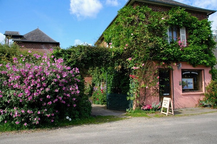 Atelier galerie © Ratel Michele, atelier galerie du bord de Seine