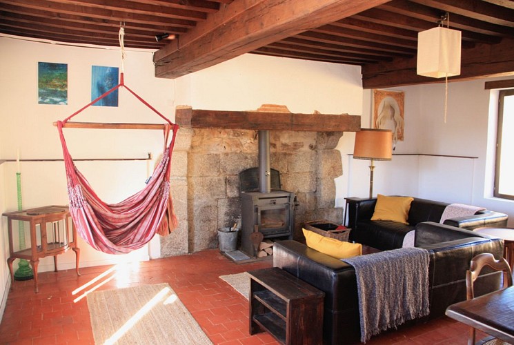 02 le chat noir salon 1