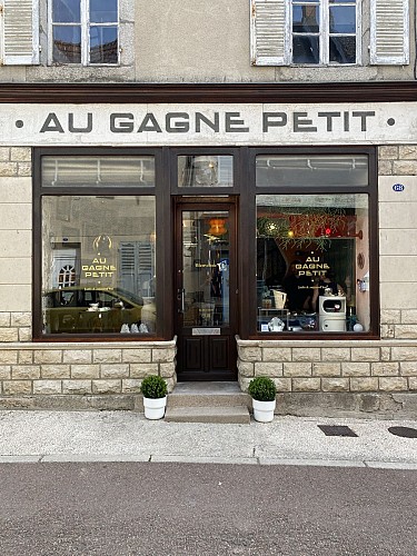 AuGagnePetit_Facade