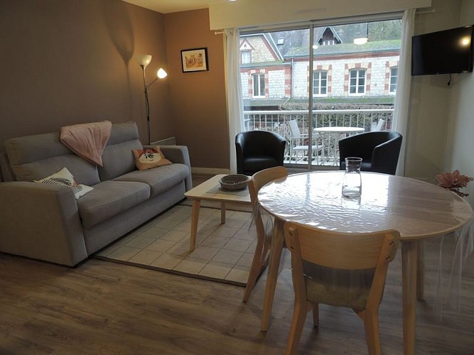 Val-Fleuri-47-2-Bagnoles-800