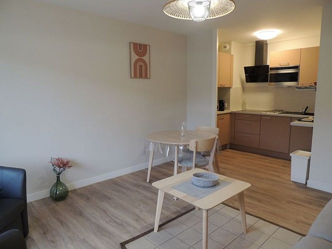 Val-Fleuri-47-Bagnoles