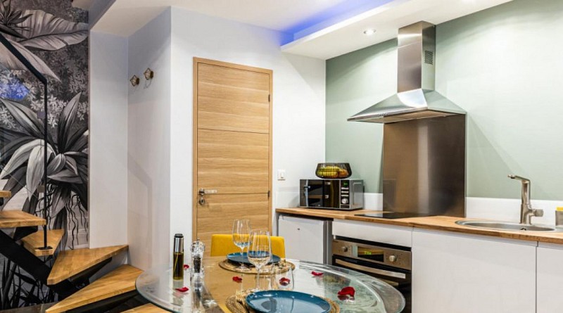 HLOAQU047V50J15B_Penned'Agenais_labulledorée_cuisine