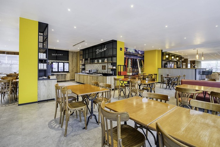 241018_AntoineDeckers_BBHotelMonsGare_LD_21