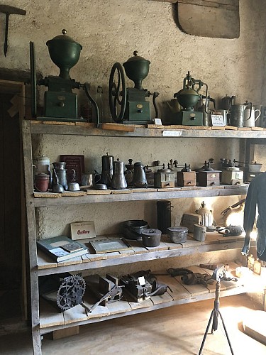 Moulin de Saint-Géraud et exposition "Sur les chemins du passé"