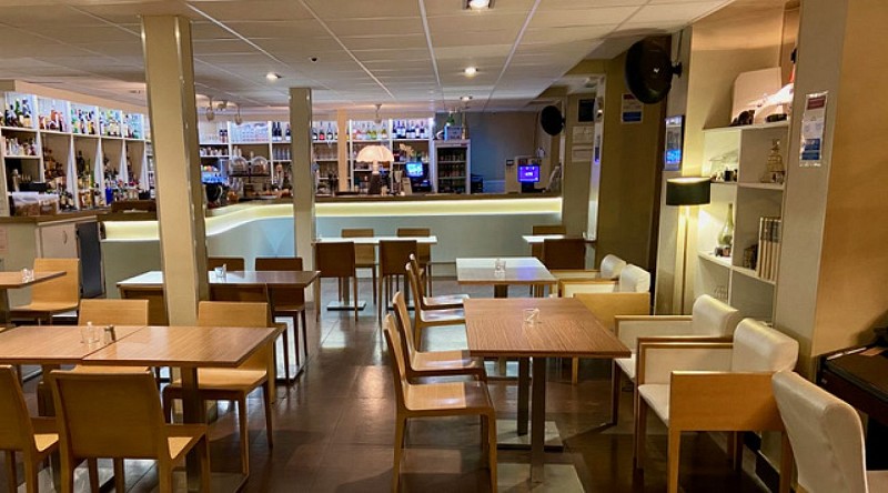 salle de restaurant et bar_4
