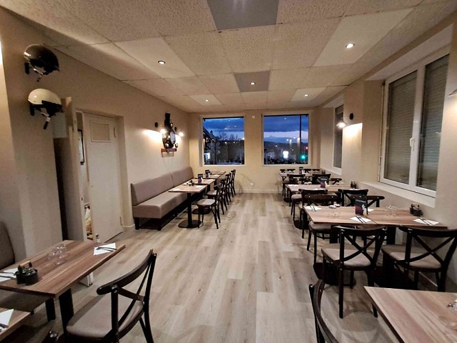 restaurant centre-ville condé-en-Normandie Condé-sur-Noireau Normandie calvados