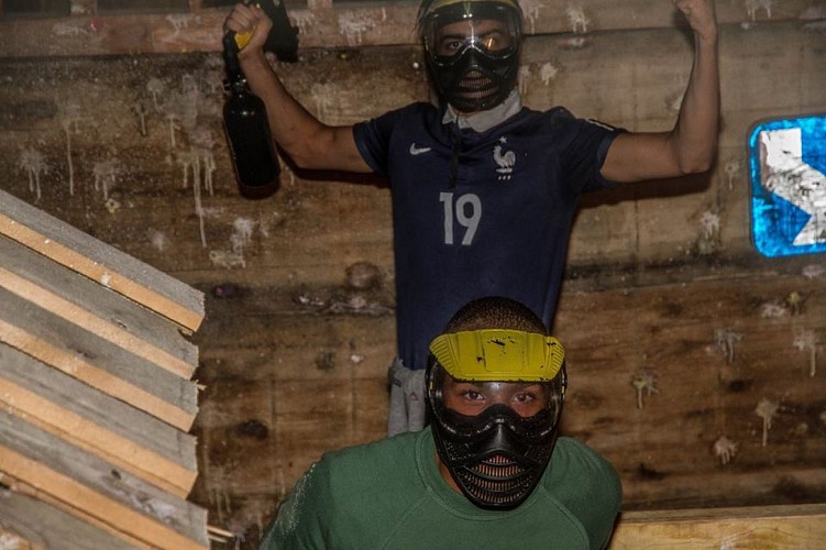 11036626_385263941672987_2904843158814645988_n©urbanpaintball