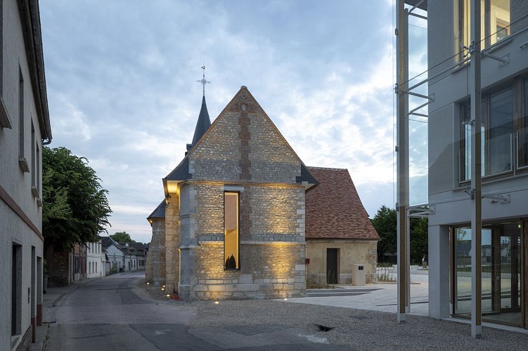 LE VAUDREUIL-Vue du Carré St Cyr
