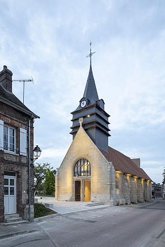 LE VAUDREUIL-Entrée Carré St Cyr