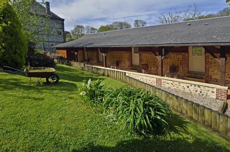 HOTNOR076FS002C9 - ©AUBERGE LES TONNELLES - JARDIN