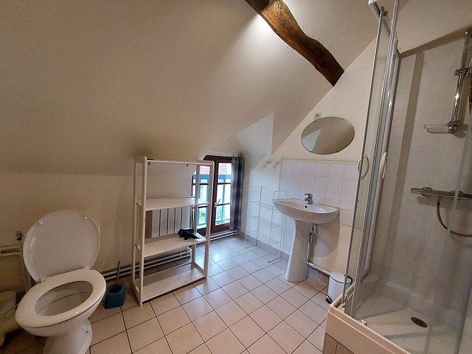 Salle de bain étage - Gîte 1 - La petite Lionnière