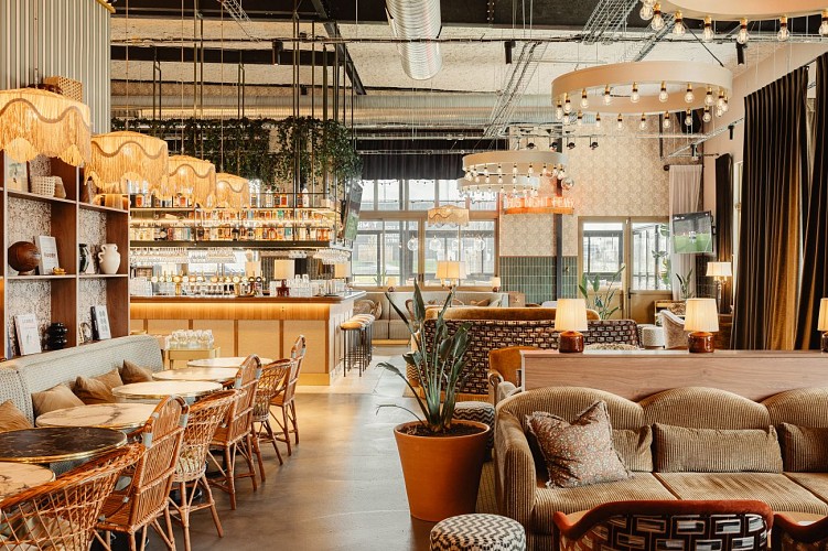 BDS - Sports bar, Restaurant & Café