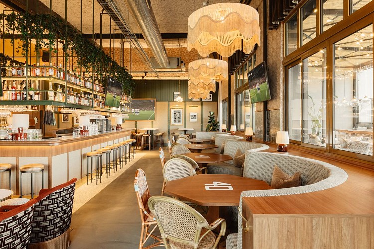 BDS - Sports bar, Restaurant & Café