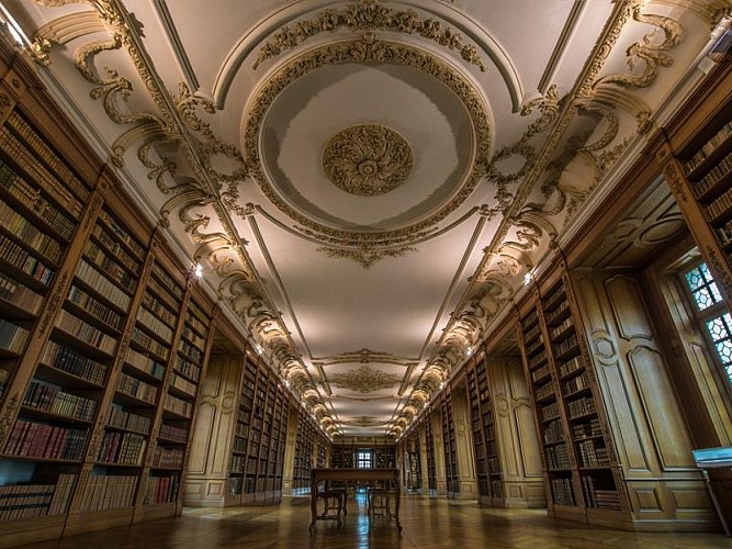 BIBLIOTHEQUE BENEDICTINE