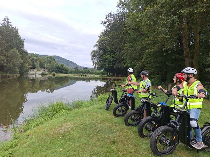 Electric scooter hire : Domaine du Châtelet