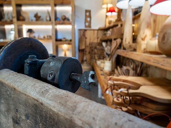 Wood turner : atelier de la tournerie