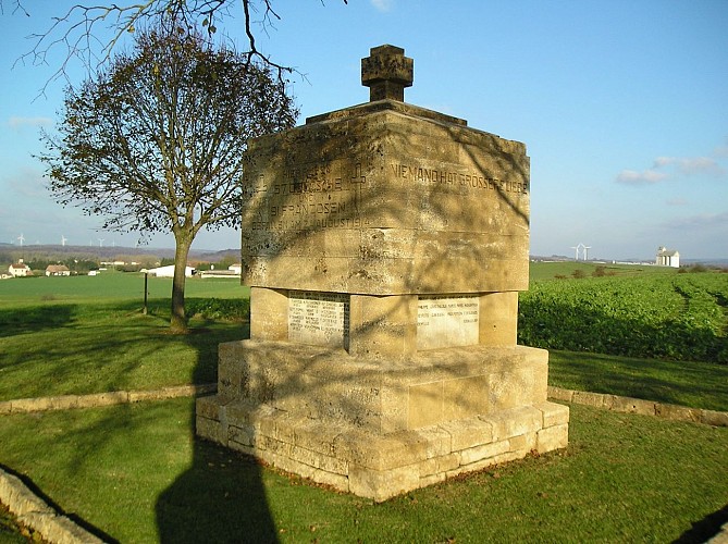 Le mémorial de noërs