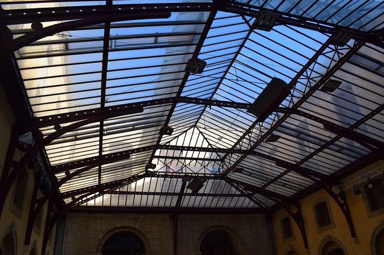 Hôtel de Ville et verrière Eiffel