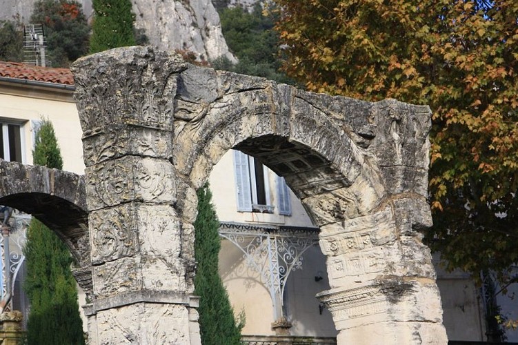 Arc romain