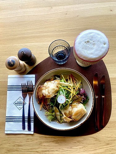 Restaurant-Brasserie de la Ferme de Mont-Saint-Jean 3