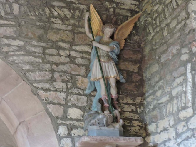 Statue de St-Michel dans la Chapelle Saint-Rimlen d'Ergersheim