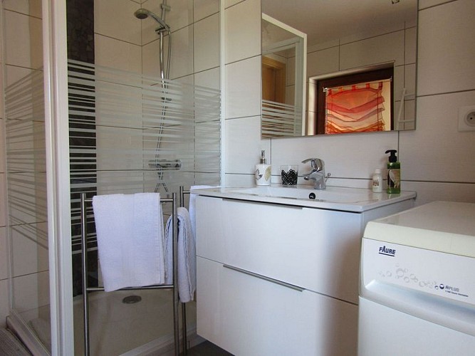 Salle d'eau au 2ème niveau