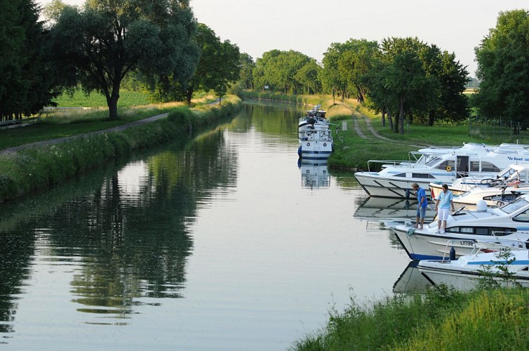 Nautische Haltestelle - Le Boat