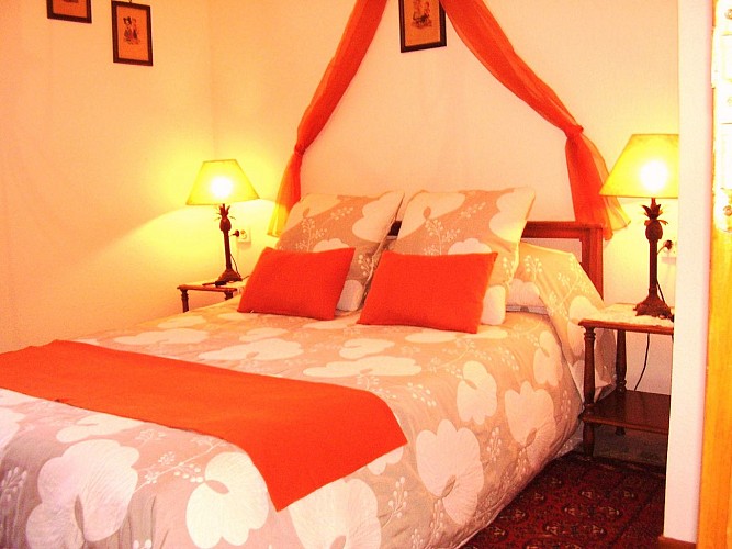 Furnished accomodation Mrs  REIBEL Nicole - Lys