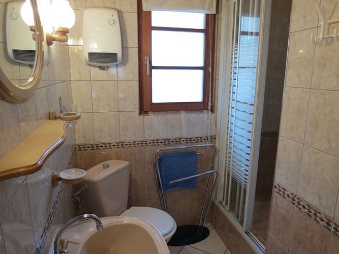 Furnished accomodation Mrs  REIBEL Nicole - Lys