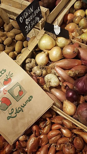 MARCHE HEBDOMADAIRE DE PRODUCTEURS LOCAUX