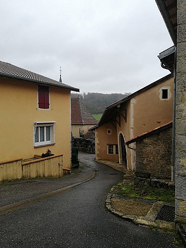 Dolaincourt et la source de Sarmery