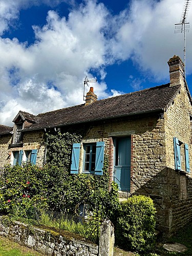 La Cassine Bis - Moulins-le-Carbonnel - extérieur