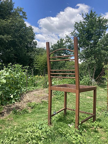 Artistic Structures with Vegetable Use