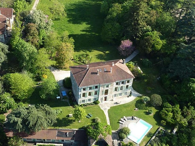 HLOAQU047FS000CW_vue_aérienne